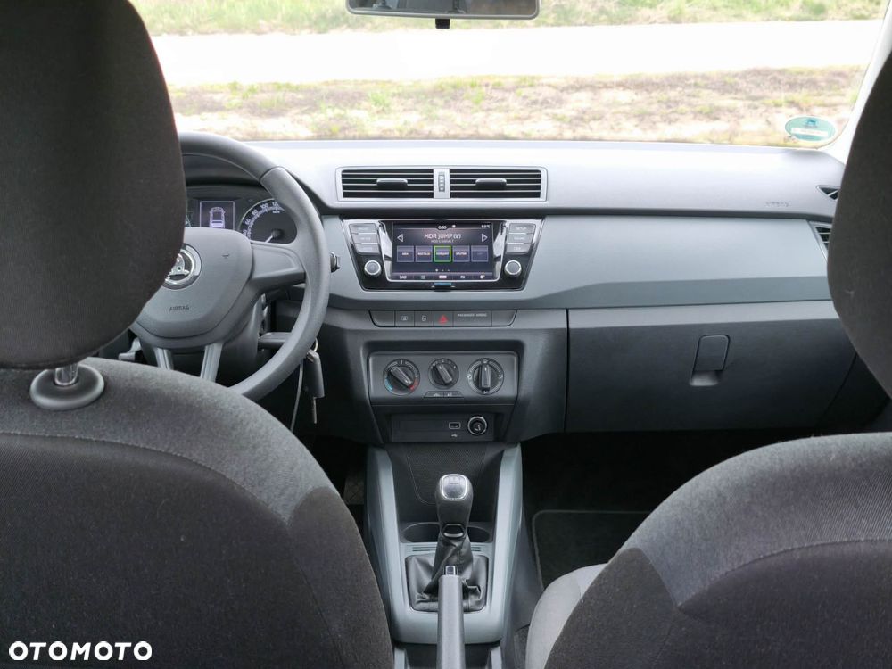 Skoda Fabia 1.0 MPI Active - 21