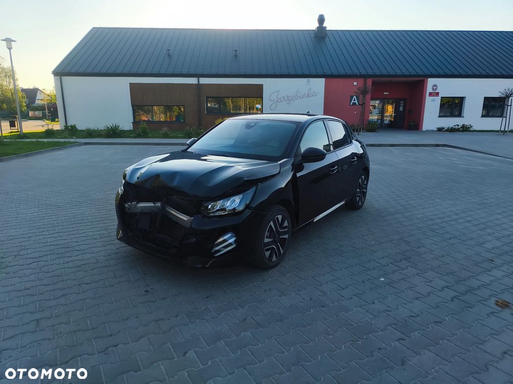 Peugeot 208 - 3