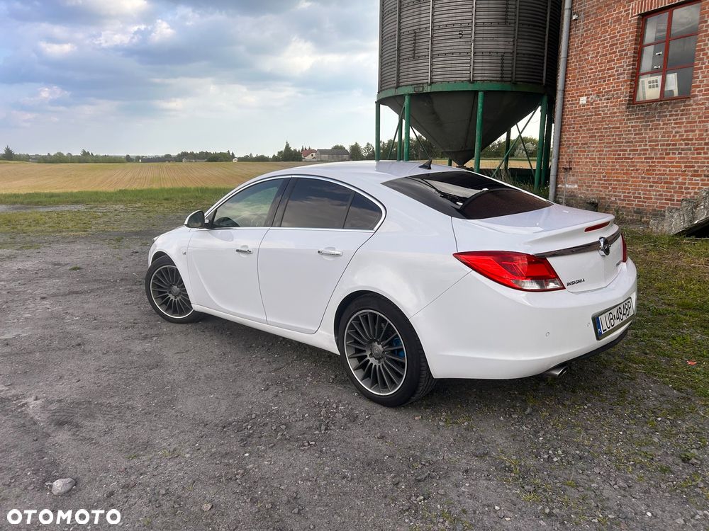 Opel Insignia 2.0 T Cosmo 4x4 - 3