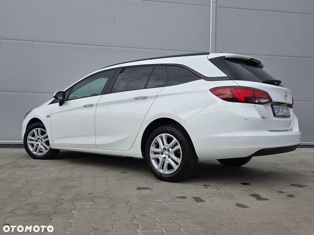 Opel Astra 1.6 CDTI Sports Tourer Active - 21