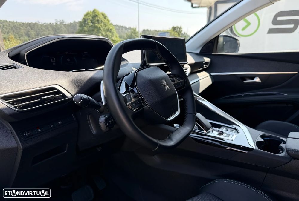 Peugeot 3008 1.6 Hybrid Allure Pack e-EAT8 - 24
