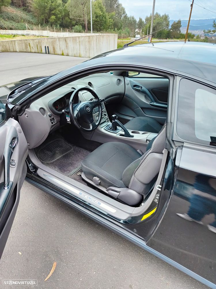 Toyota Celica 1.8 - 5