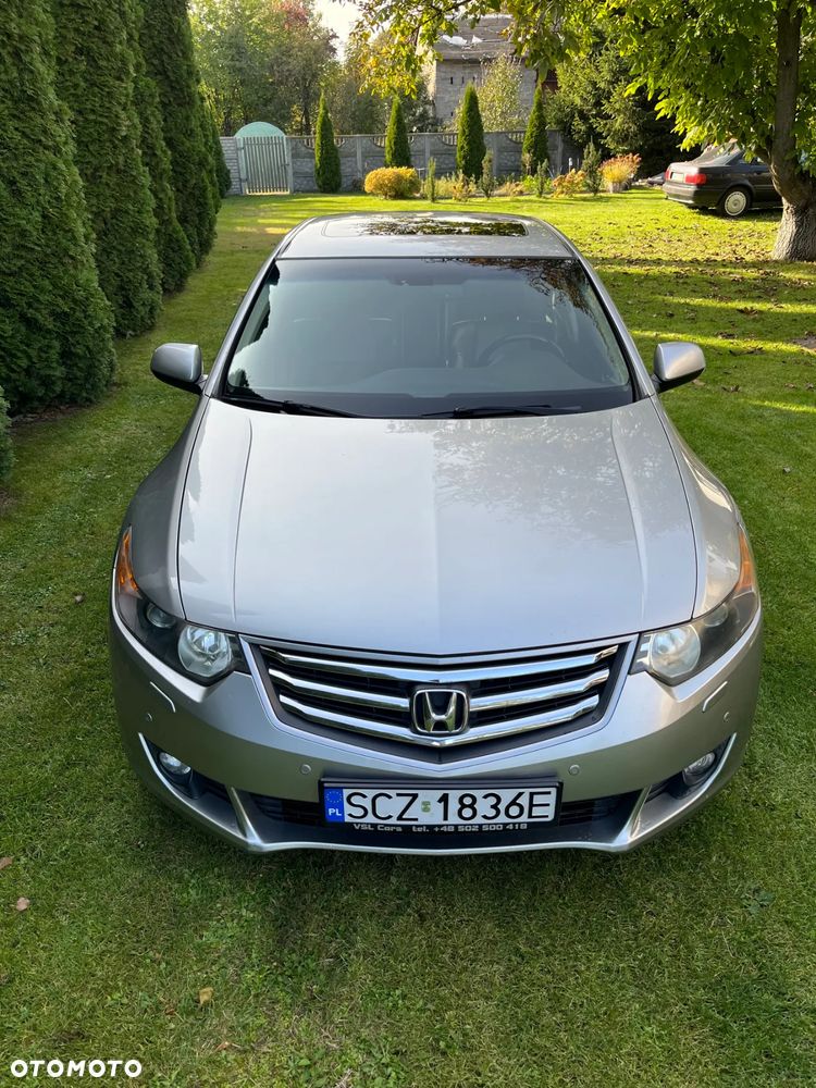 Honda Accord 2.0 Executive - 9