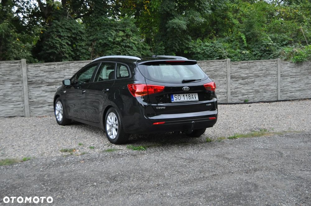 Kia Ceed 1.6 GDI L - 5