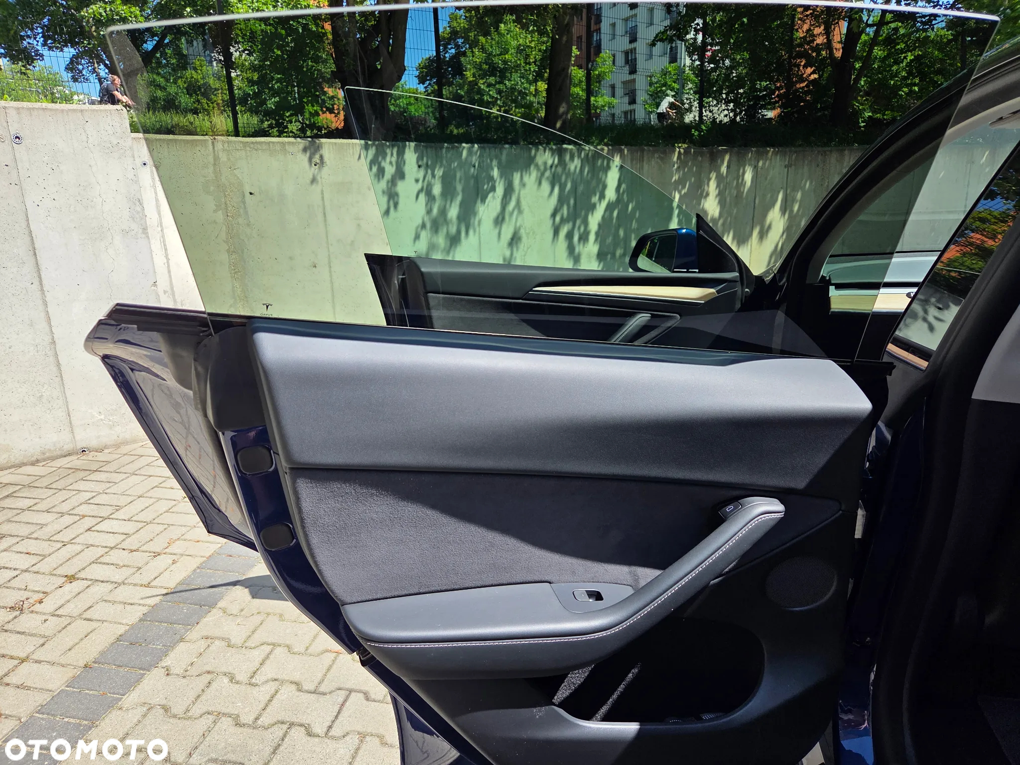 Tesla Y Model Long Range Dual Motor AWD - 21