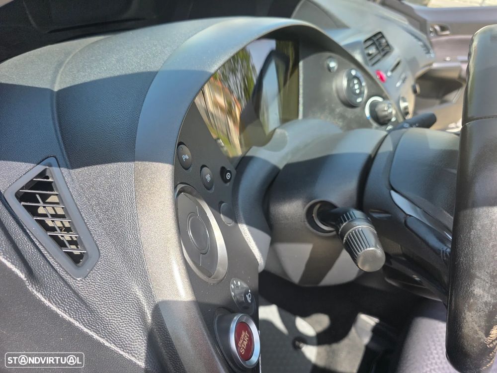 Honda Civic 1.4 i-VTEC Sport Edition - 10