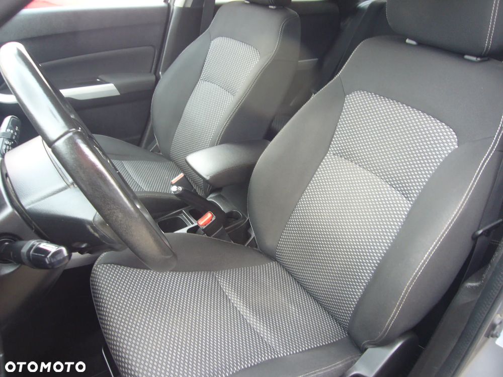 Suzuki Vitara 1.6 Premium 4WD - 12