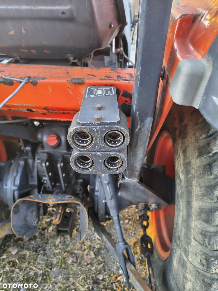 Kubota L 4200 - 15