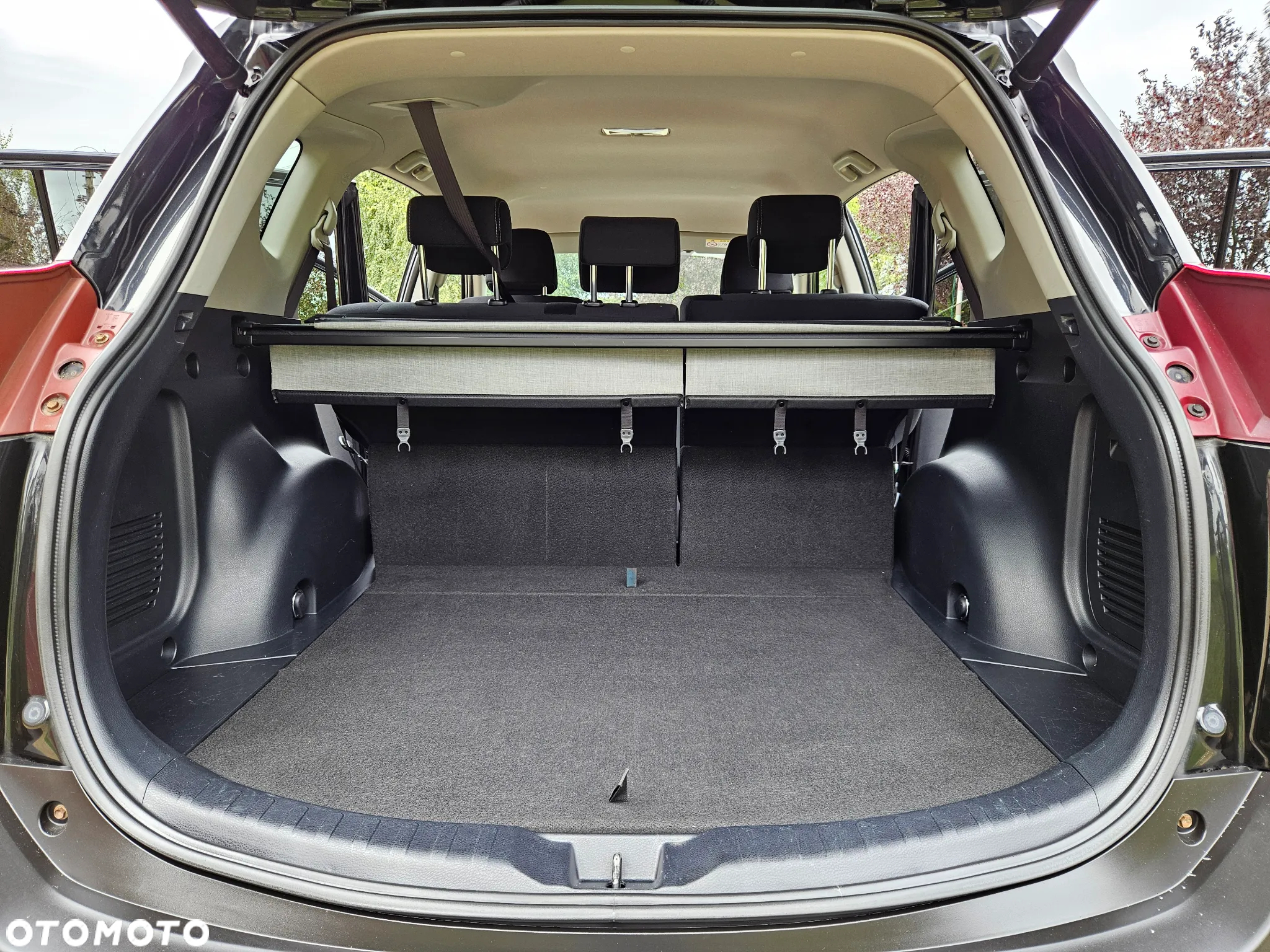 Toyota RAV4 2.0 D-4D Premium 4x2 - 26