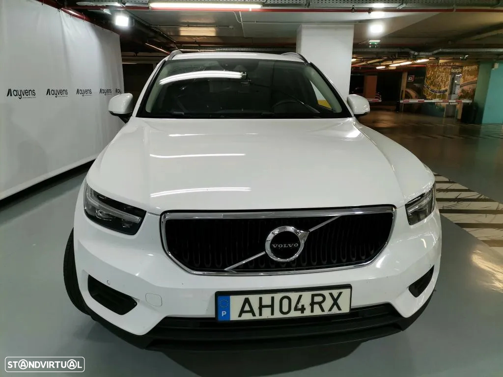 Volvo XC 40 1.5 T3 Momentum Core - 5
