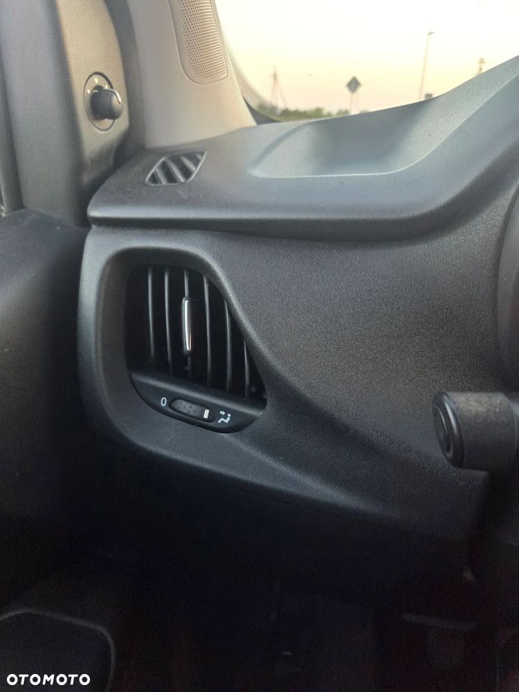 Fiat Doblo - 28
