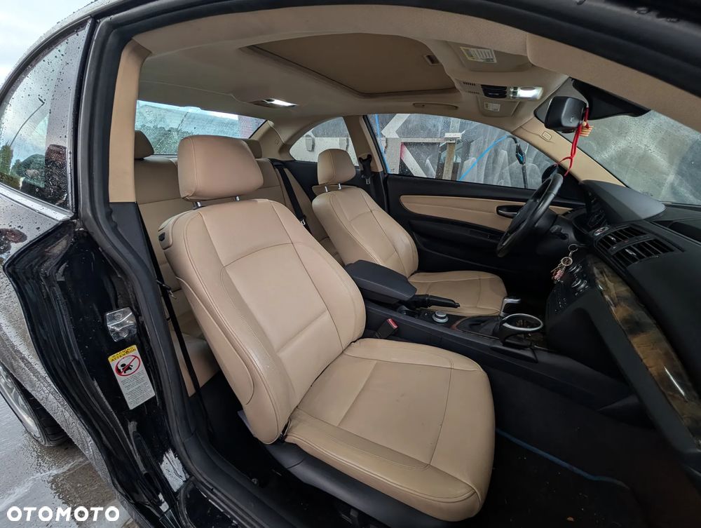 BMW Seria 1 130i - 8