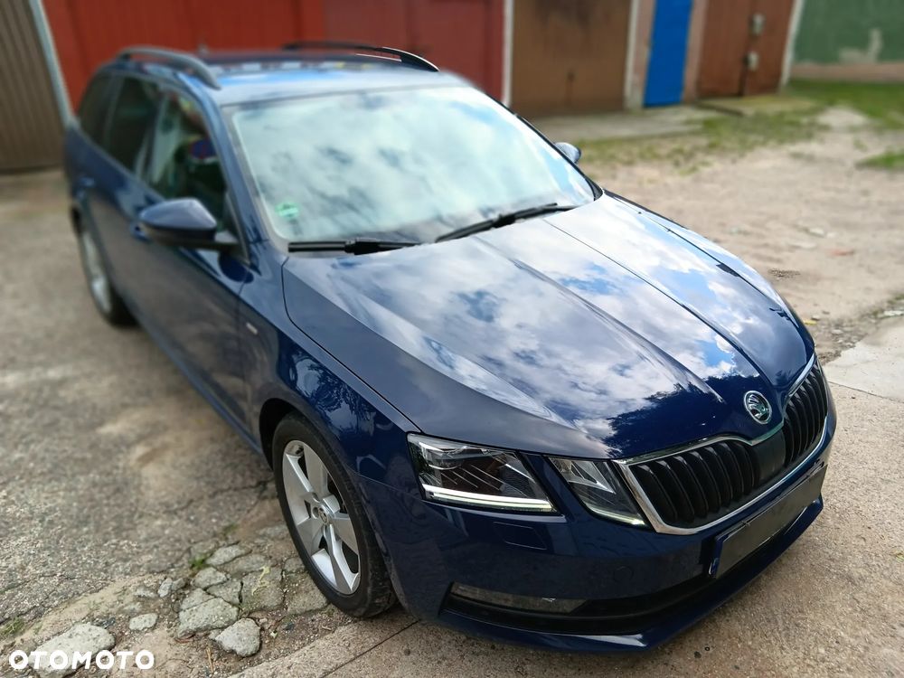 Skoda Octavia 2.0 TDI DSG Clever - 1