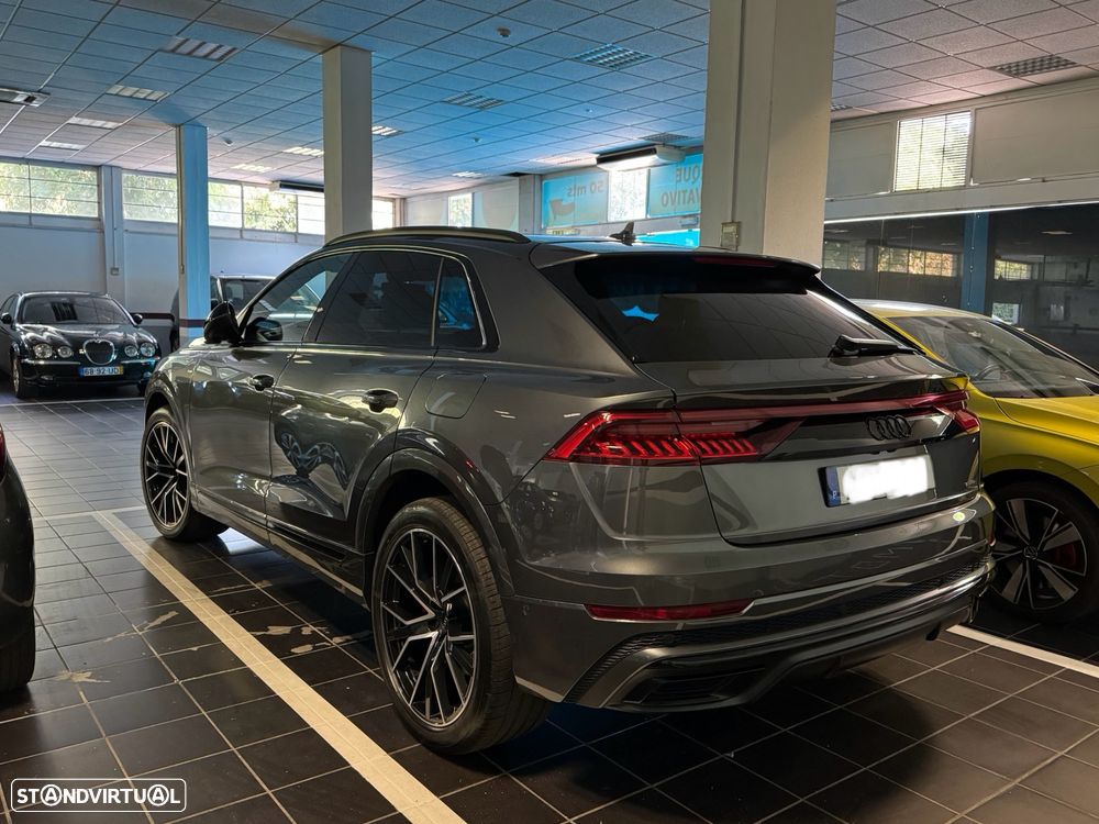 Audi Q8 60 TFSIe quattro S line Tiptronic - 23