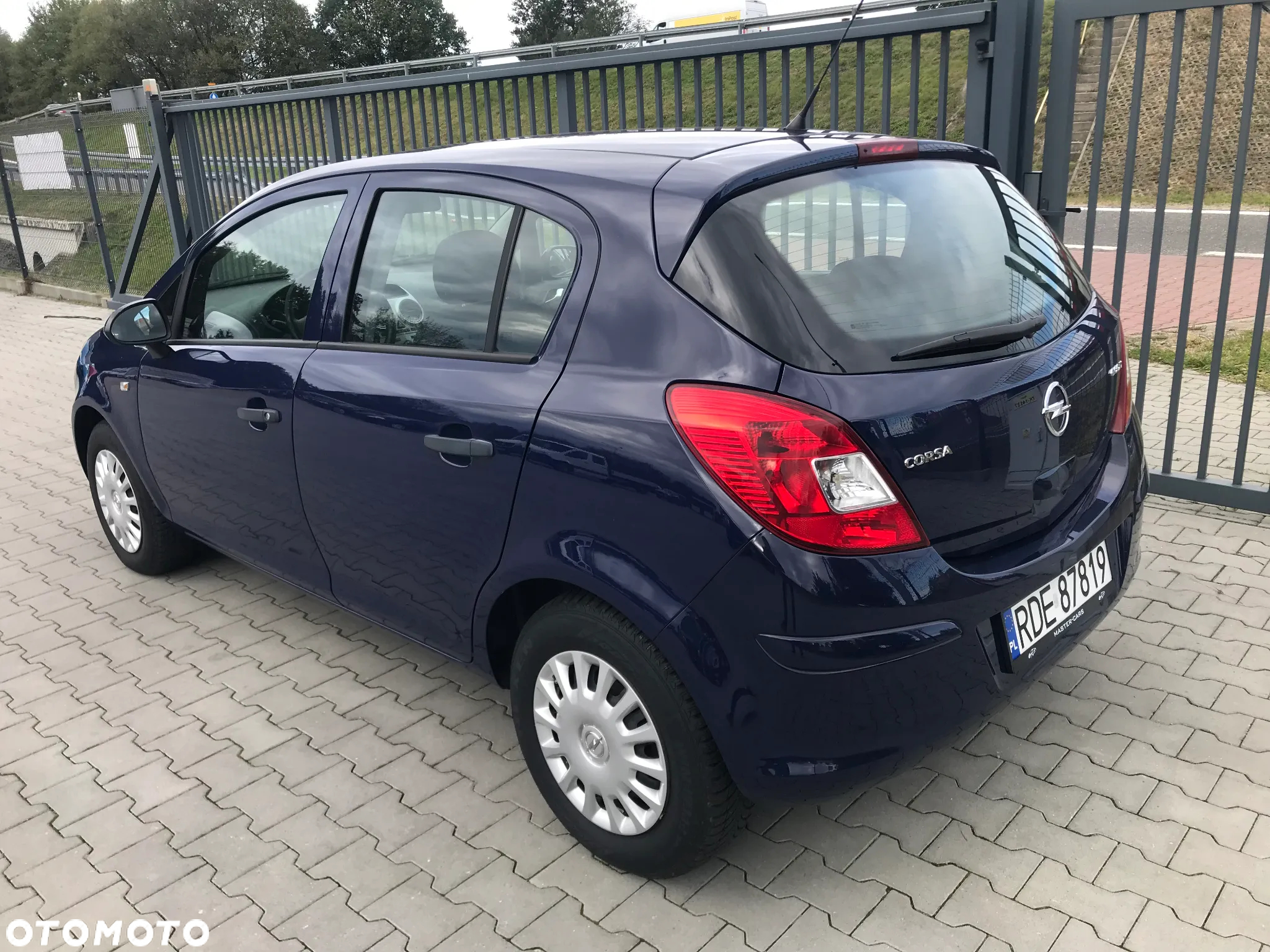 Opel Corsa - 2
