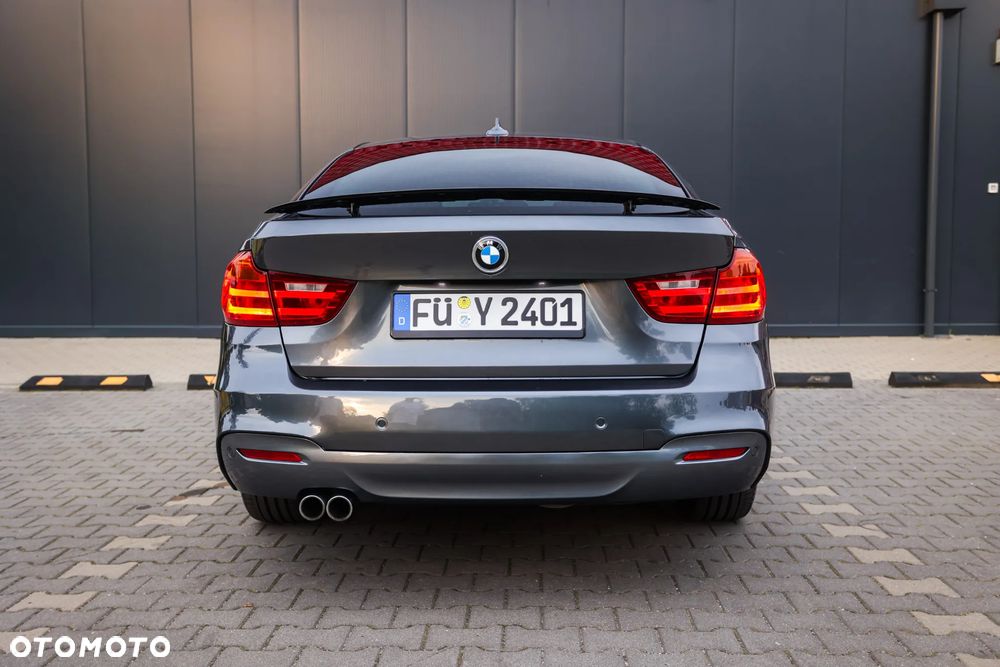 BMW 3GT 320d M Sport - 8