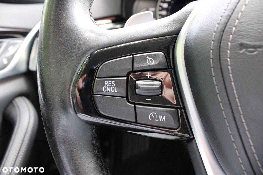 BMW Seria 5 - 14