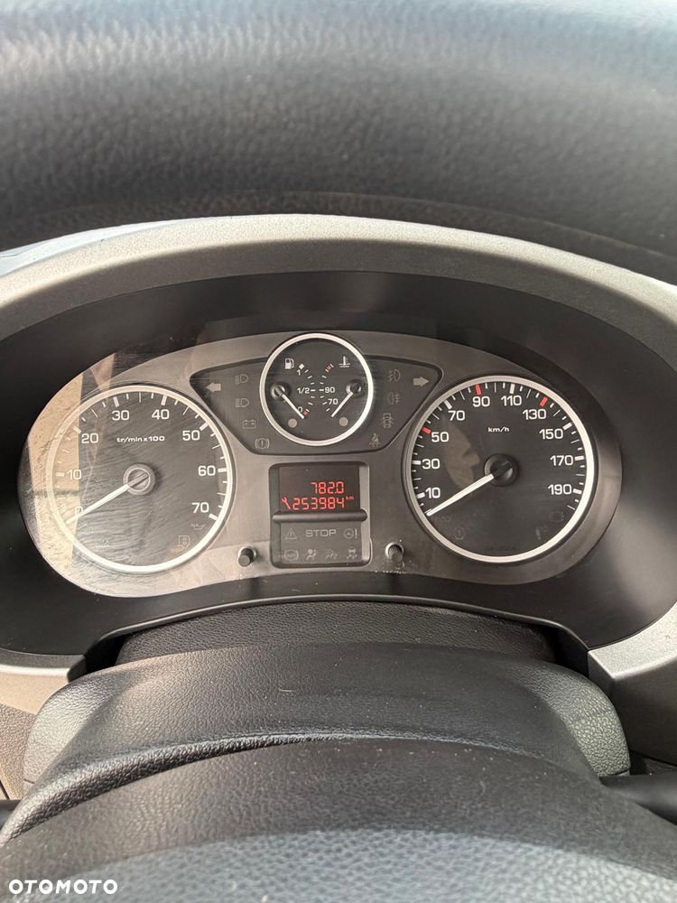 Peugeot Partner BlueHDi 100 Stop&Start Active - 8