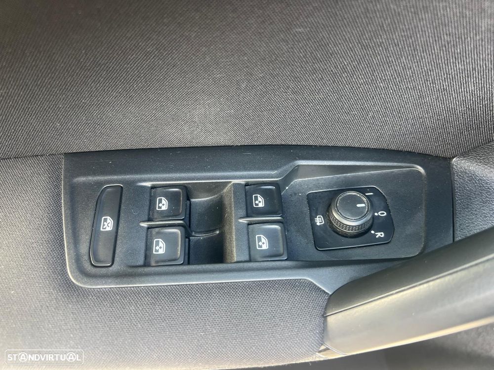 VW Tiguan 1.6 TDI Tech - 12