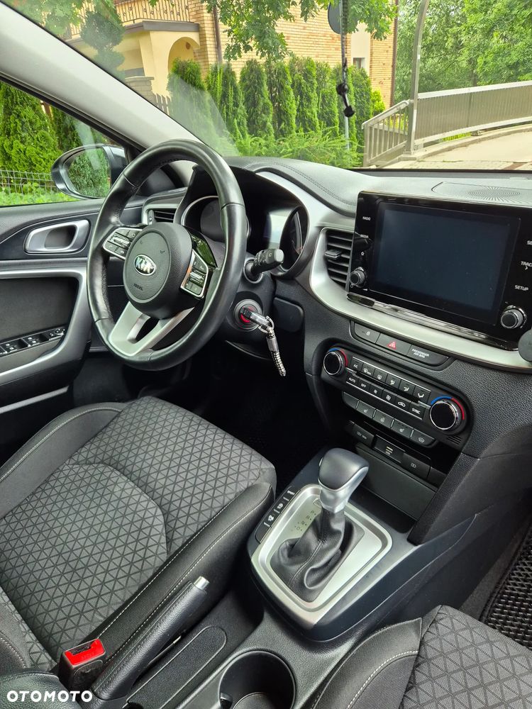 Kia XCeed 1.4 T-GDI M DCT - 10