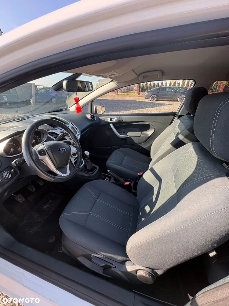 Ford Fiesta - 7