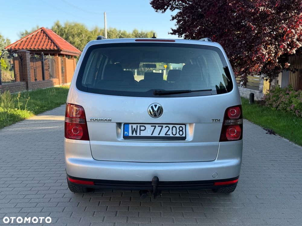 Volkswagen Touran 1.9 TDI DPF Blue Motion Highline - 17
