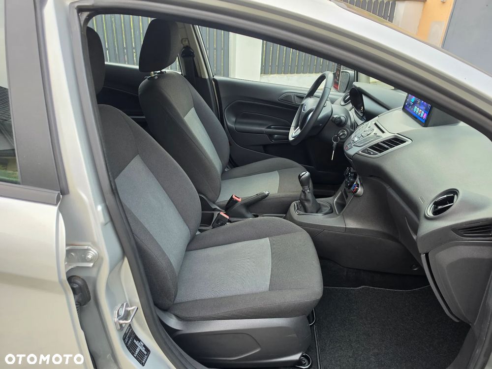 Ford Fiesta - 18