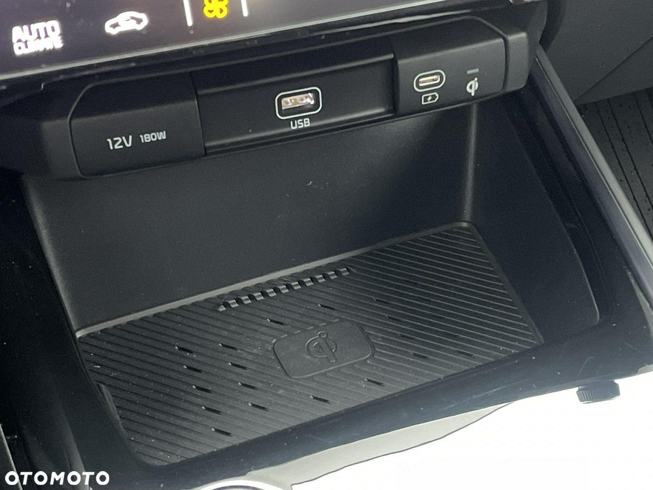 Kia Niro 1.6 GDI Hybrid Business Line - 25
