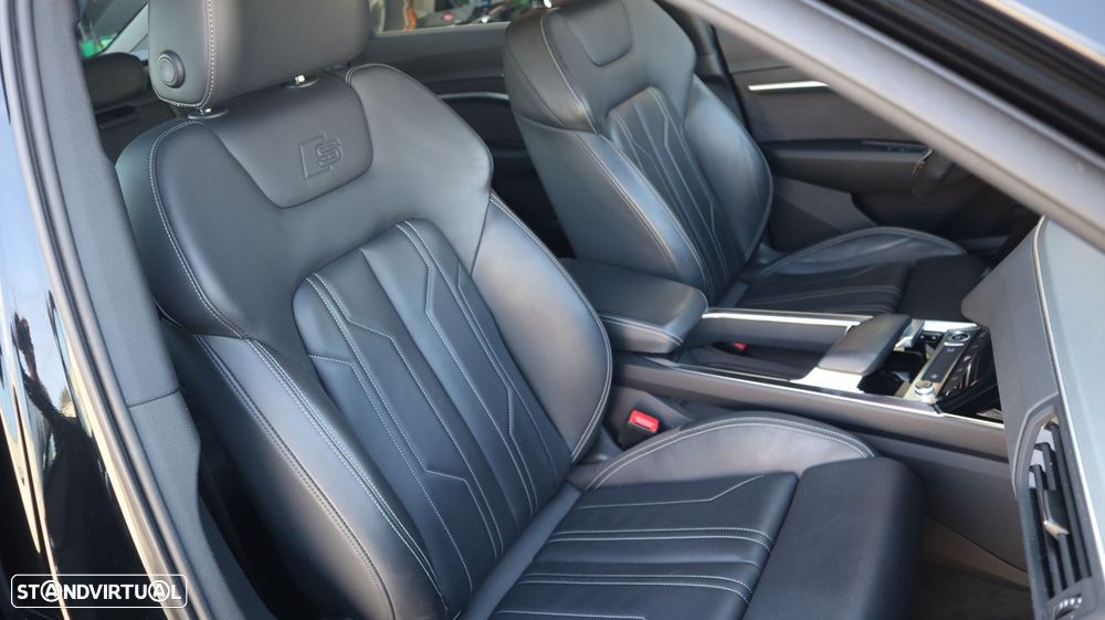 Audi e-tron 55 quattro S line - 28