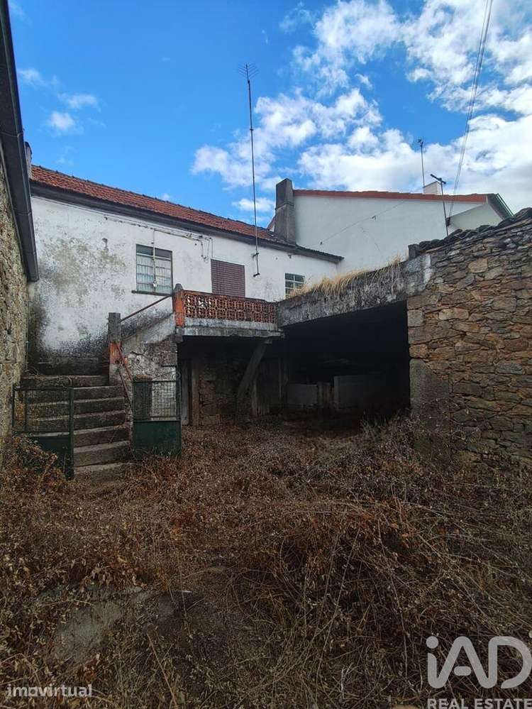 Casa de aldeia T2 em Aldeia Velha de 135,00 m2 - Grande imagem: 4/24