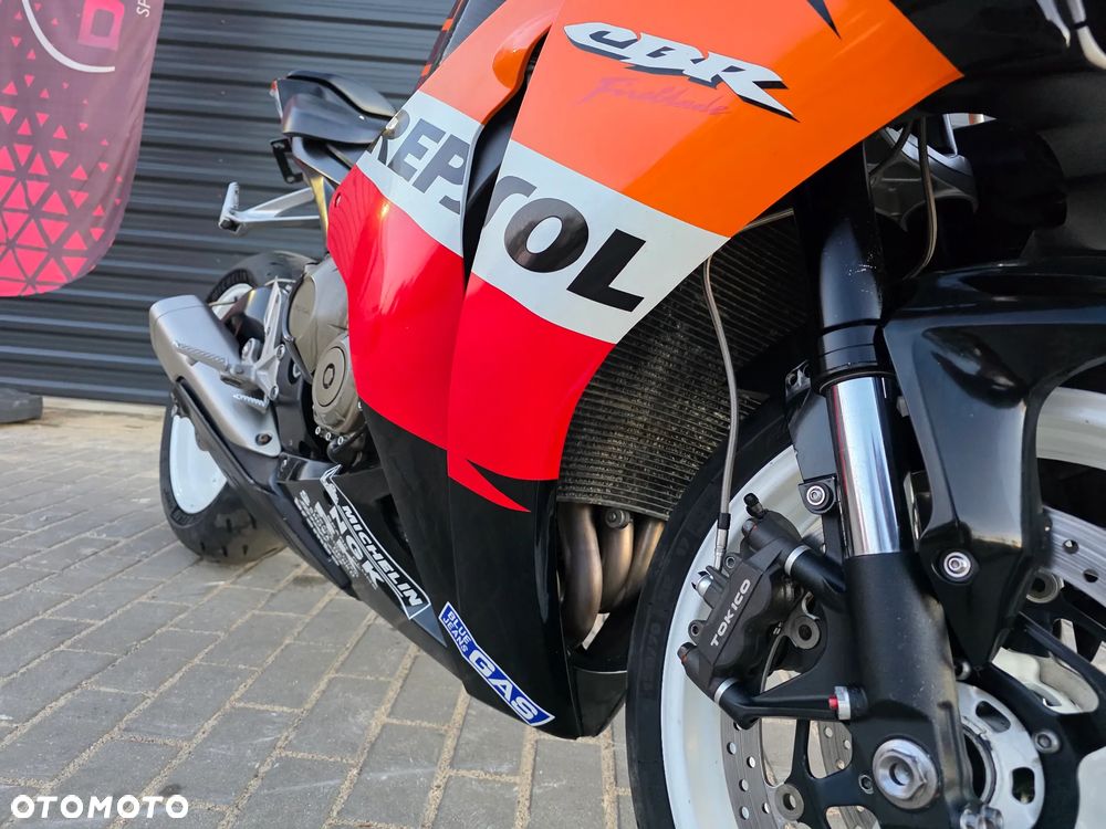 Honda CBR - 16