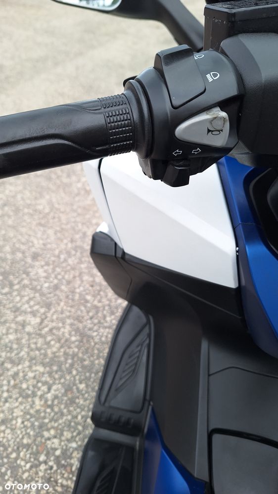 Honda NSS - 23