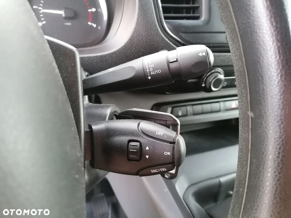 Toyota ProAce D-4D Long 3,0t Active (bryg.) - 15