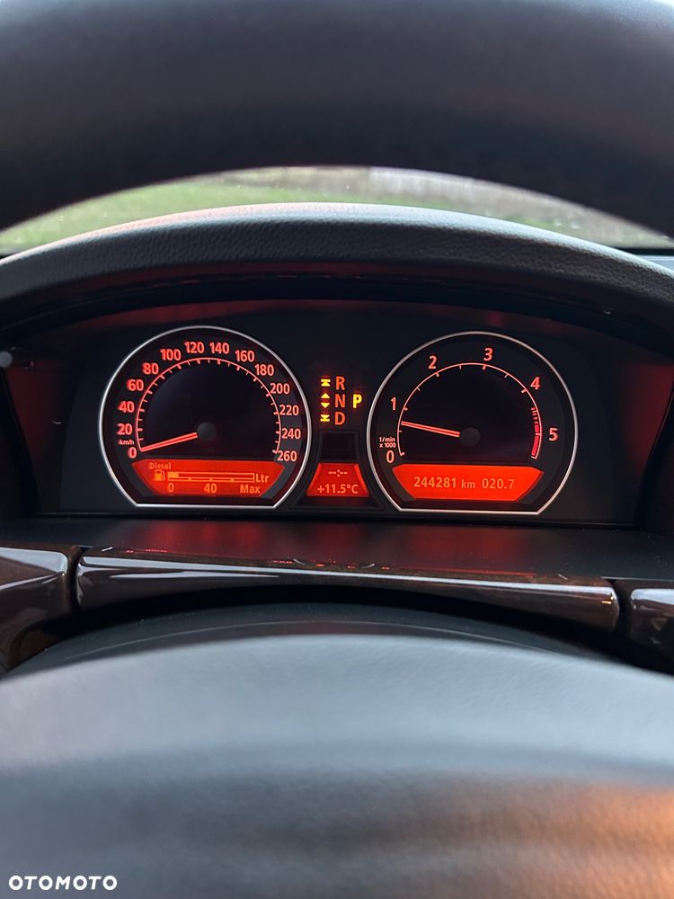 BMW Seria 7 730d L - 15