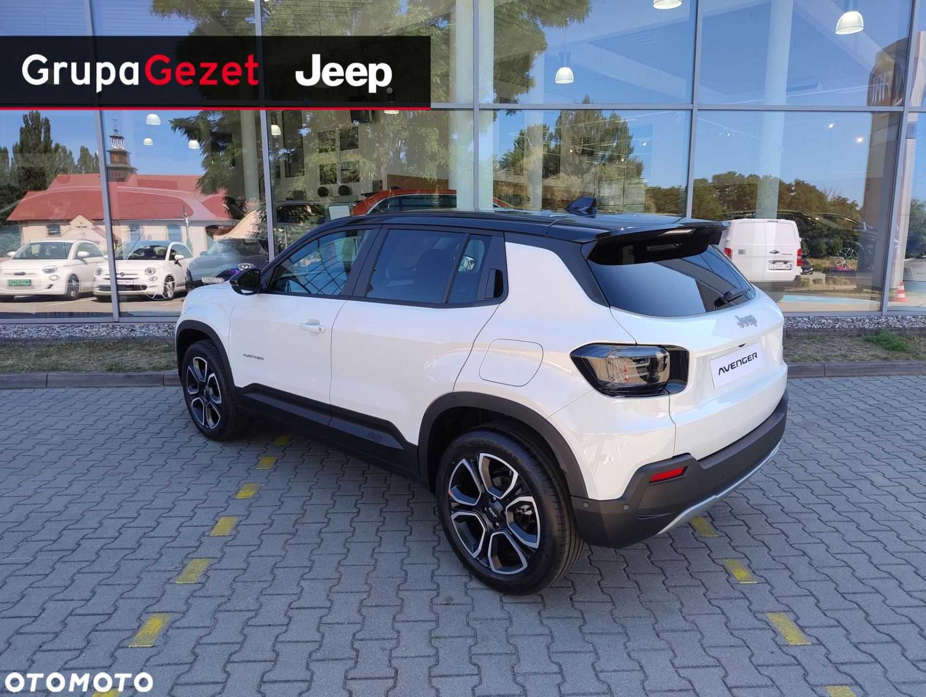 Jeep Avenger 1.2 T3 mHEV Summit FWD eDCT6 - 6