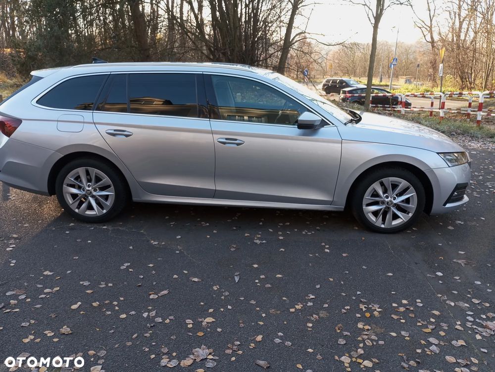 Skoda Octavia 2.0 TDI (Green tec) DSG Style - 6