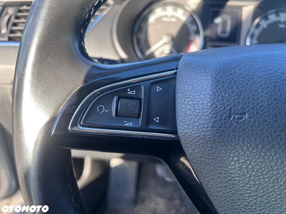 Skoda Octavia 2.0 TDI Style - 11