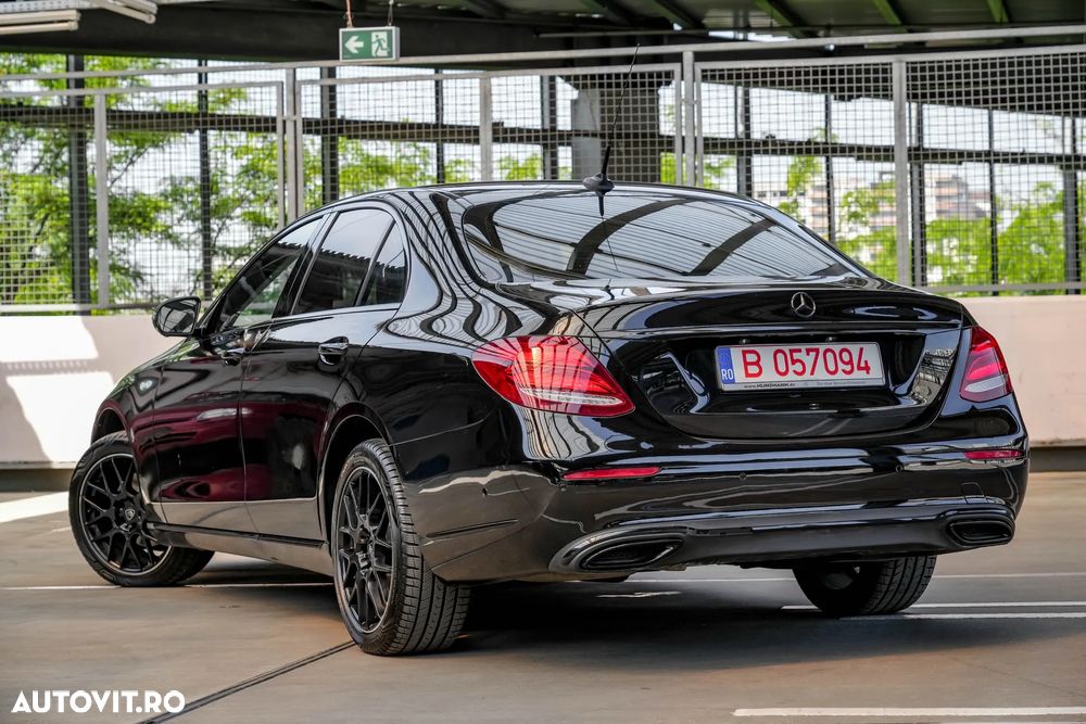 Mercedes-Benz E 220 d 9G-TRONIC Exclusive - 17