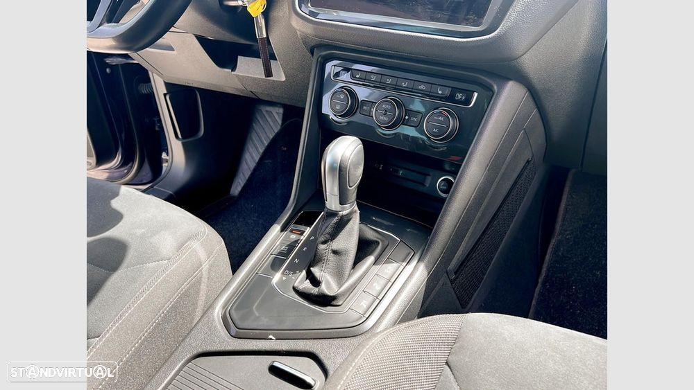 VW Tiguan 2.0 TDI Highline DSG - 23
