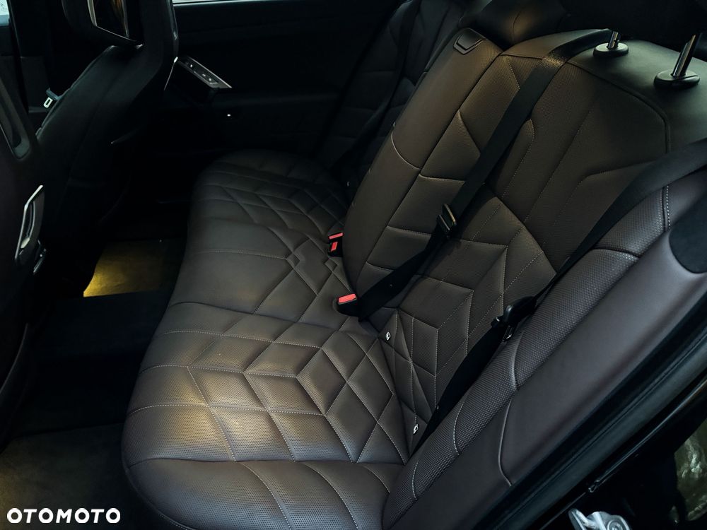 BMW Seria 7 740d xDrive - 19