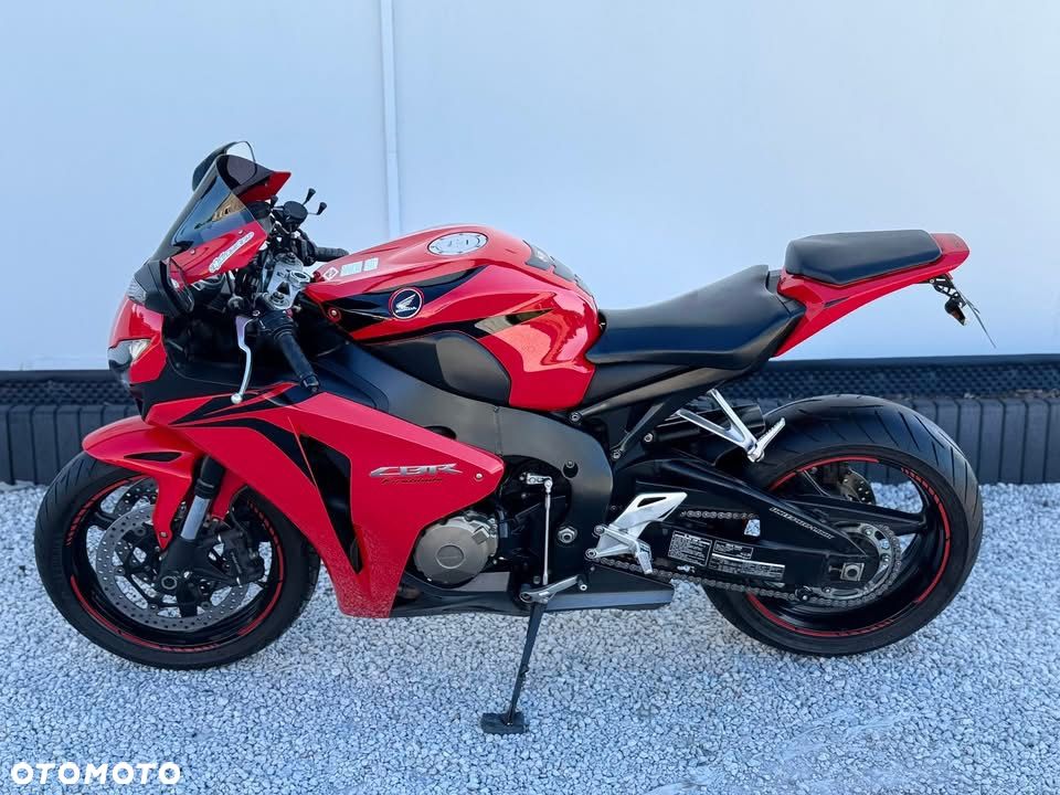 Honda CBR - 11