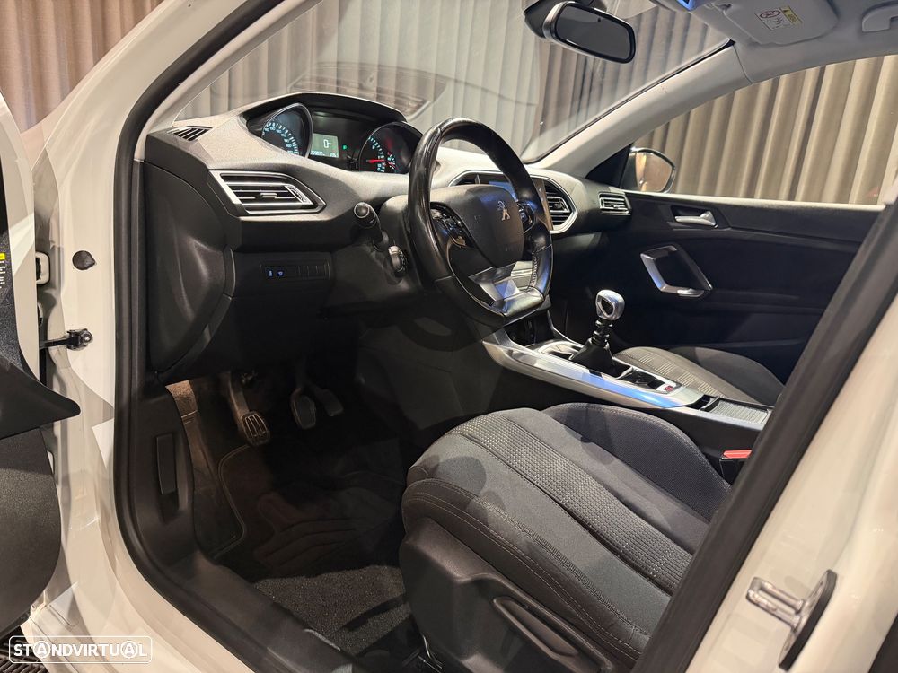 Peugeot 308 SW HDi FAP 150 Allure - 10