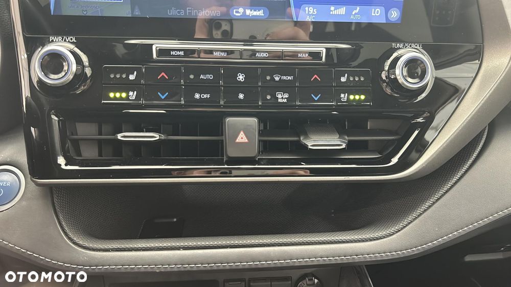 Toyota Highlander 2.5 Hybrid Prestige - 22