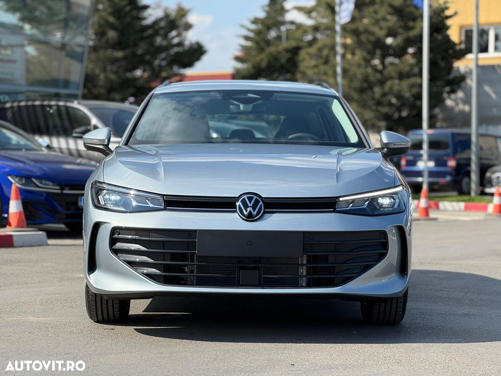 Volkswagen Passat 1.5 eTSI DSG MHEV Base - 2