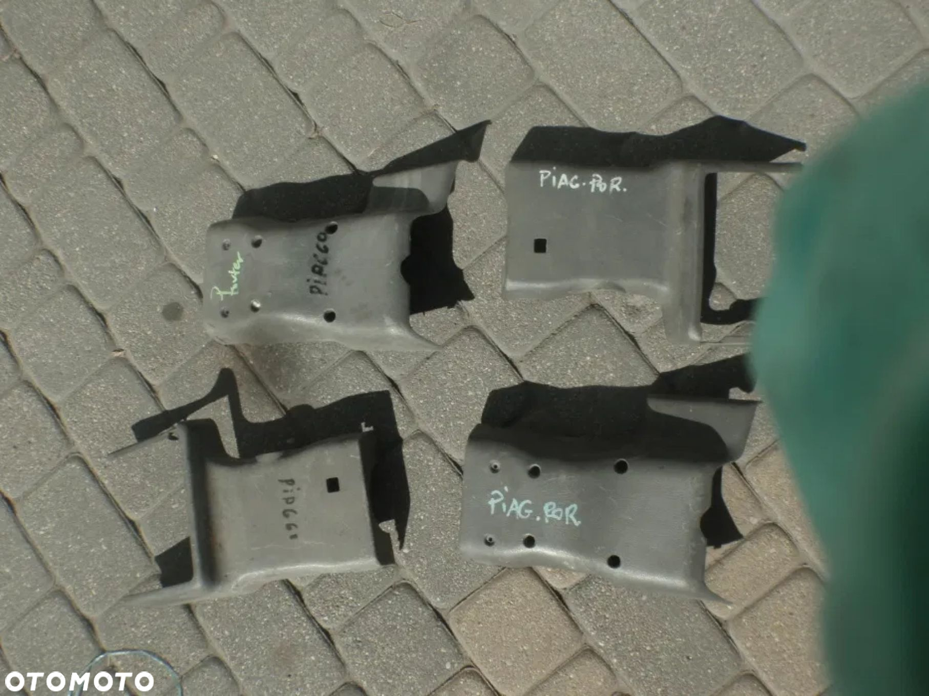 schowek boczek plastik wnętrza osłona stacyjki piaggio porter daihatsu - 7