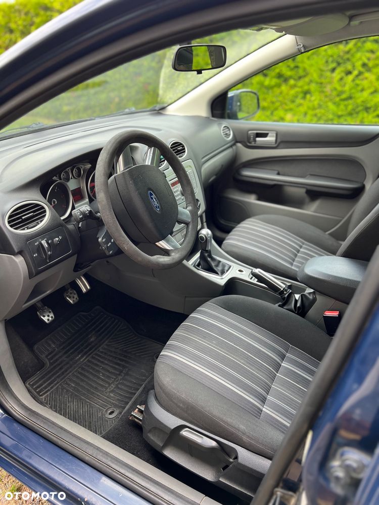 Ford Focus 1.6 TDCi Ambiente - 7