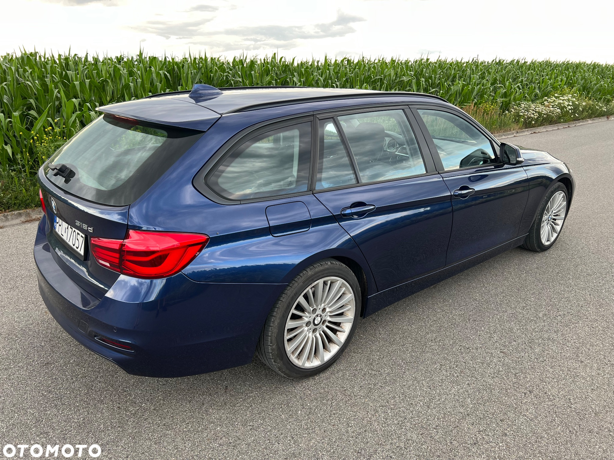 BMW Seria 3 318d Touring - 7