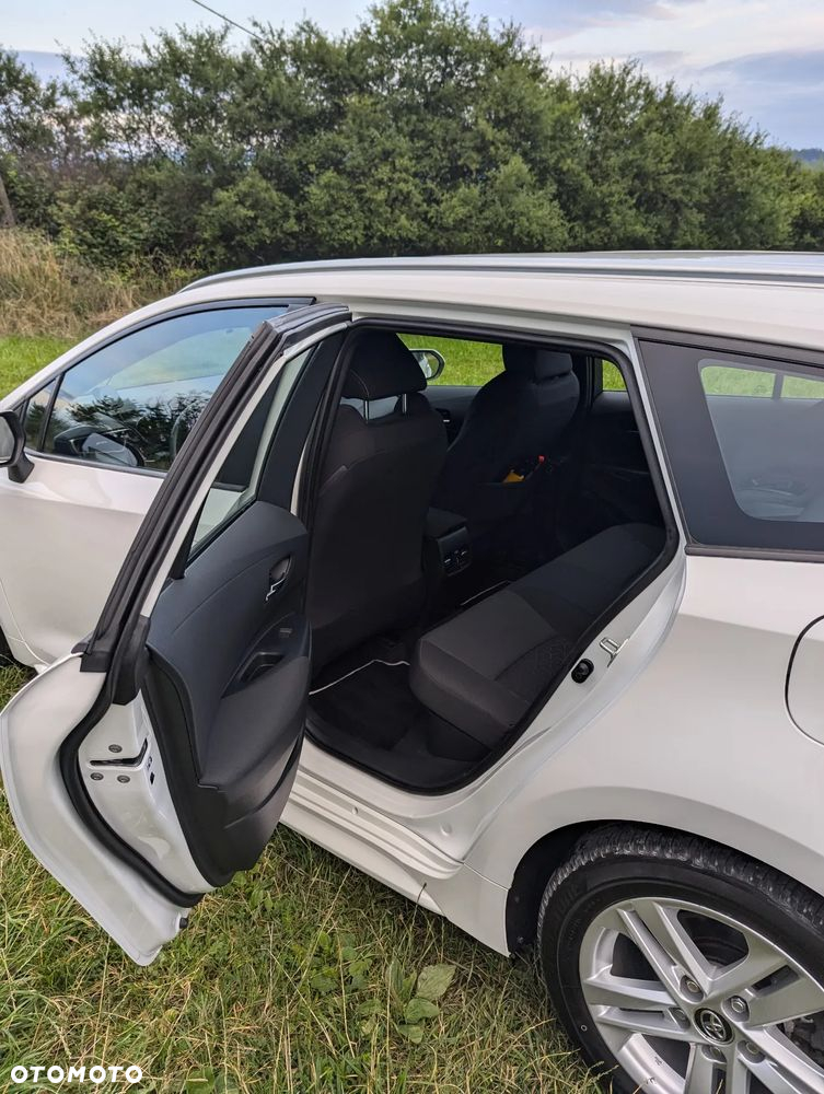 Toyota Corolla 1.8 Hybrid Comfort - 26
