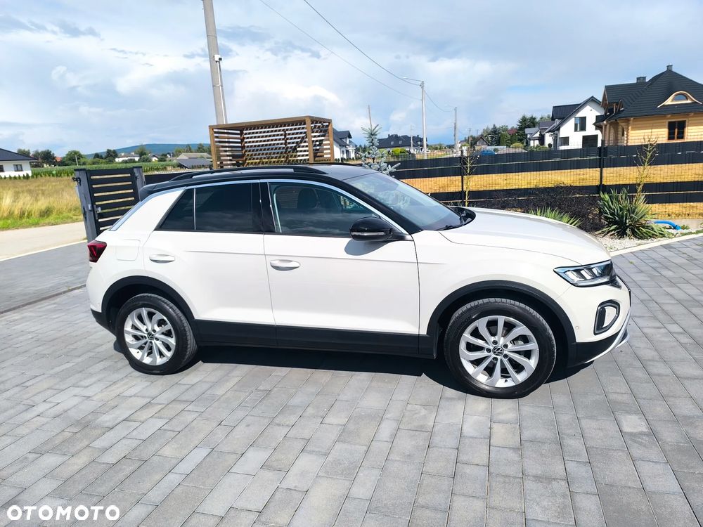 Volkswagen T-Roc 1.5 TSI Life Plus DSG - 6