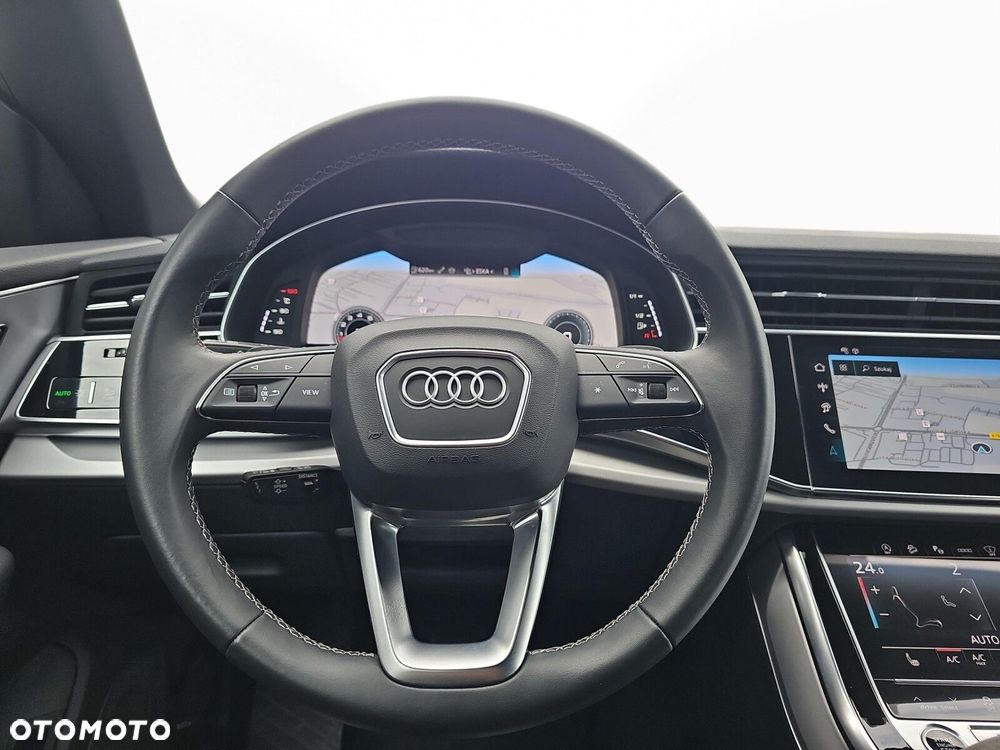 Audi Q8 - 14